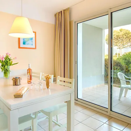 Riverside Retreat In The Vendee